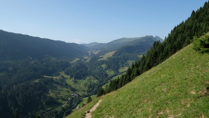 Blick Richtung Glaubenbergpass