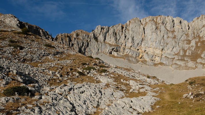 Schöne Karrenfelder beim Abstieg