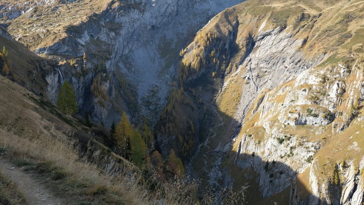 Gut zu sehen: mein Rückweg zum Lauenensee