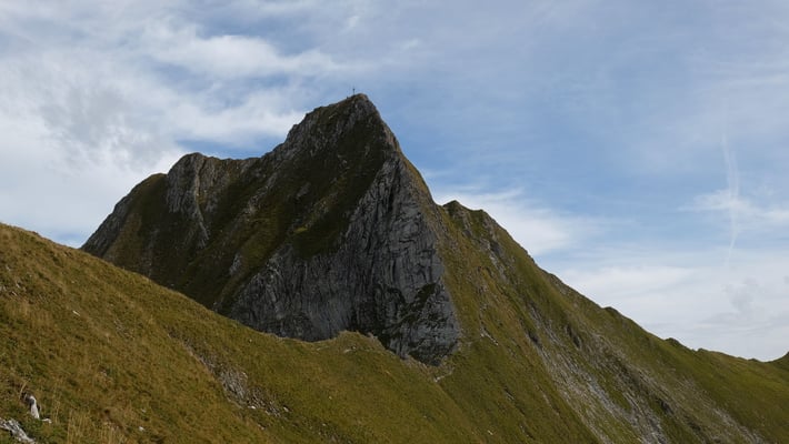 Die steile Südflanke des Vanil noir