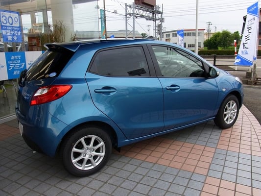 スカイアクティブデミオ