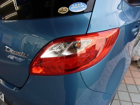 リアコンビネーションランプにはLEDを採用。これもスカイアクティブのみの専用装備だそうです。