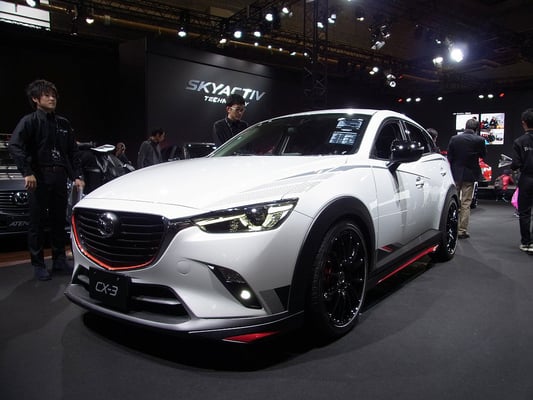 CX-3レーシングコンセプト 低くなった車高でイメージが一変!