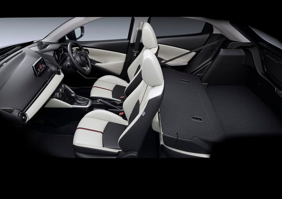 新型「デミオ」シートアレンジ（日本仕様車）