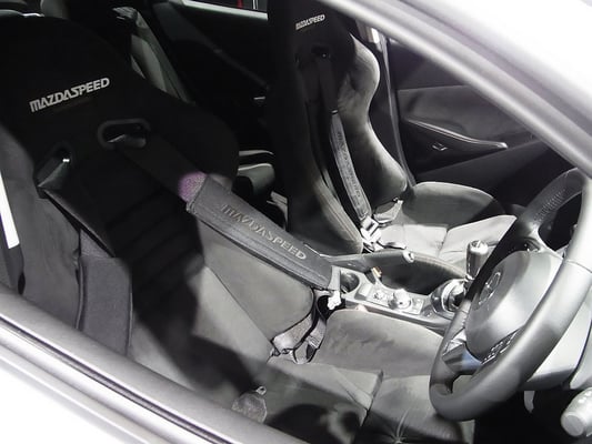 デミオレーシングコンセプトのインテリア