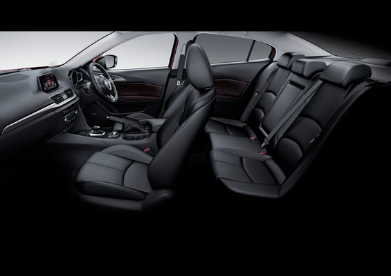 アクセラハイブリッド HYBRID-S L Package インテリア