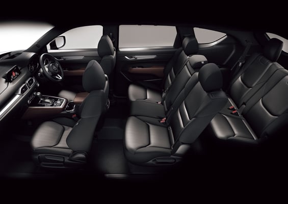 新型「マツダ CX-8」 XD PROACTIVE 内装