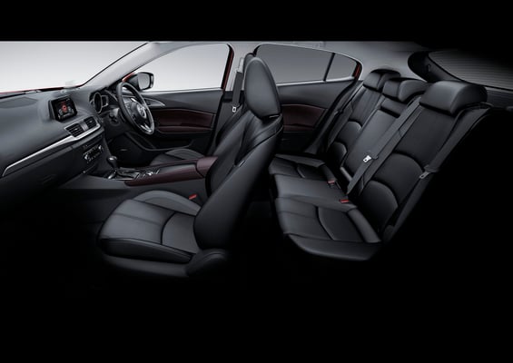 アクセラスポーツ 22XD L Package インテリア