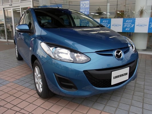 ダイナミックなスタイルでカッコイイです!ボディカラーは専用色「アクアティックブルーマイカ」