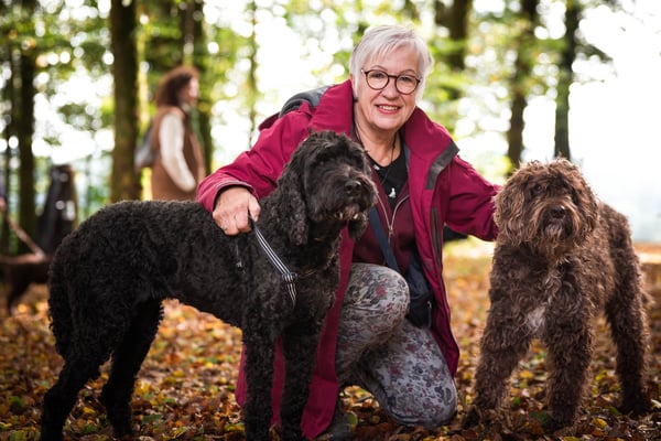 Die Schwestern Dana und Dugi - 14 Jahre alt 