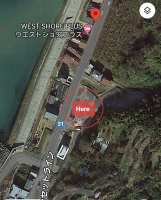 淡路島西海岸の海沿いの広い土地