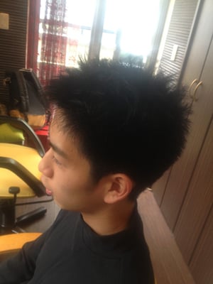 メンズ　ヘアースタイル