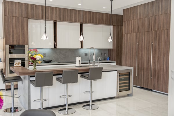 Abreu luxury Home and Condos  Harbor Island