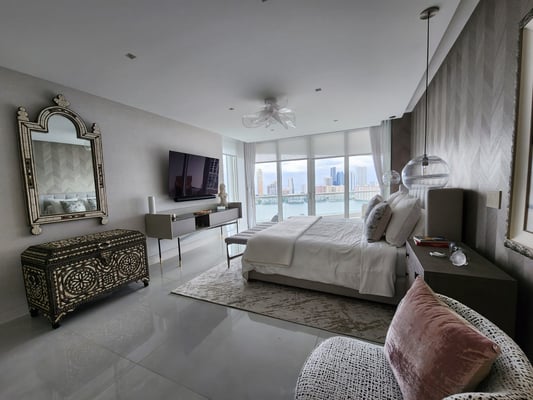 Abreu Luxury Home and Condos William Island