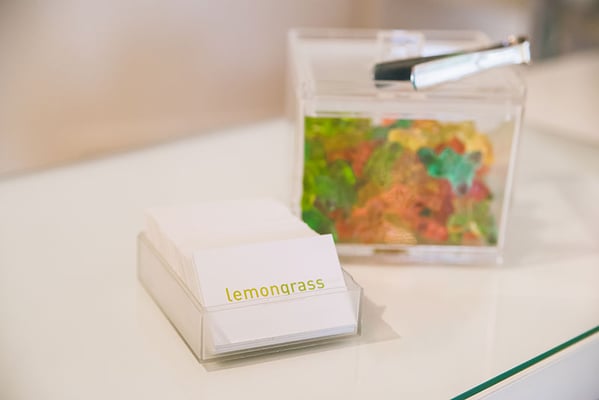 lemongrass Lenzburg, Denise Donà, Fusspflege · Kosmetik · Styling