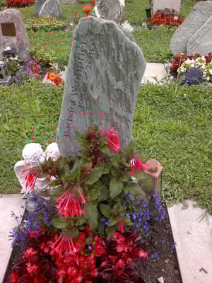 Grabstein, Findling Nr. 27