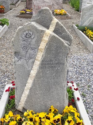 Grabstein, Findling Nr. 9