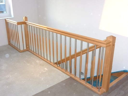 Wangentreppe Buche, bunt, "Kutenholz" (2) - Foto: KÄPPLER BauTischlerei