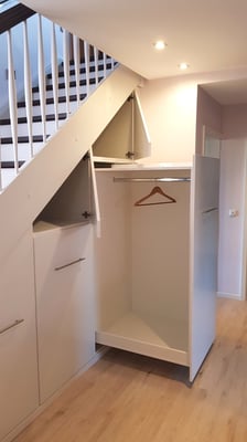 Sondermöbel Treppenschrank "Himmelpforten" Foto (4): KÄPPLER BauTischlerei