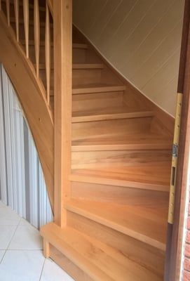 Wangentreppe Buche, bunt, "Stade-Campe" (1) - Foto: KÄPPLER BauTischlerei