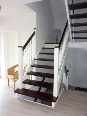 Wangentreppe "Himmelpforten 2" - Foto (3): KÄPPLER BauTischlerei