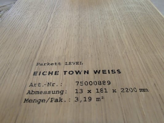 Bodenbelag Parkett "Eiche Town weiß" (1) - Foto: KÄPPLER BauTischlerei