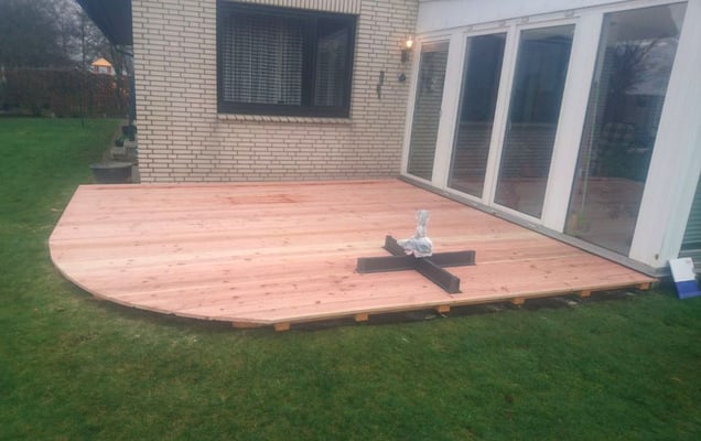 Terrassendielen in Douglasie - Foto (2): KÄPPLER BauTischlerei