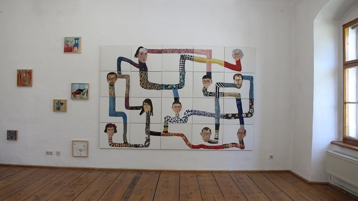 Ausstellung "Menschenufer" Großer Raum: "S/W" aus "Legal Drugs", "Abstraktes SP", "Kaffee-Ikone" aus "Legal Drugs", "Rot, blau, grün, gelb", "Renaissance", "Katzenrücken" und 20teilig:"Geschöpf"