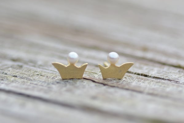 handgefertigter Ohrstecker