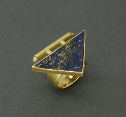 Ring, handgefertigt mit Lapislazuli