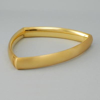 Armreif dreieckig aus 750Gelbgold