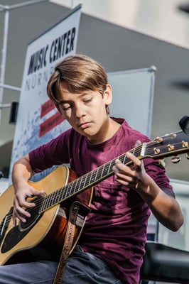 Music Secrets Schüler Live bei der Messe Nürnberg 2016 Gitarren Solo