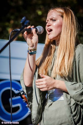 Gesang  Liveauftritt bei Music Secrets in Nürnberg 