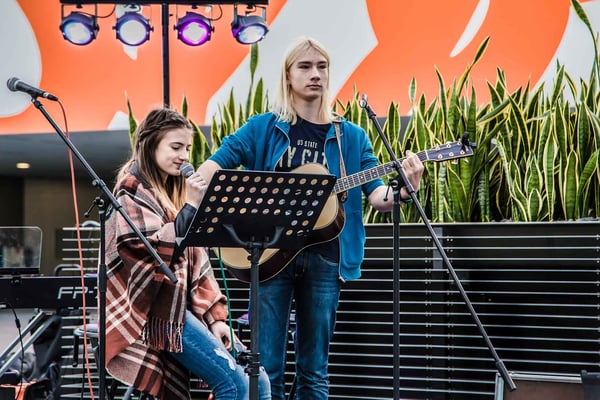 Music Secrets Schüler Gitarren Duo 1 Live bei der Messe Nürnberg 2016