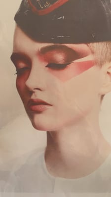Examenvoorbeeld Peter Philips, hoofd make-up artist bij Dior