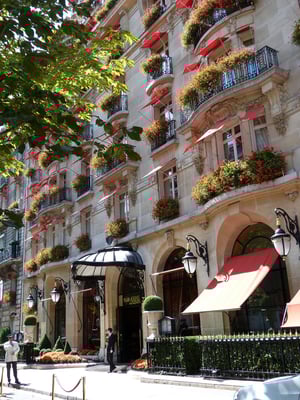 Le Plaza Athénées