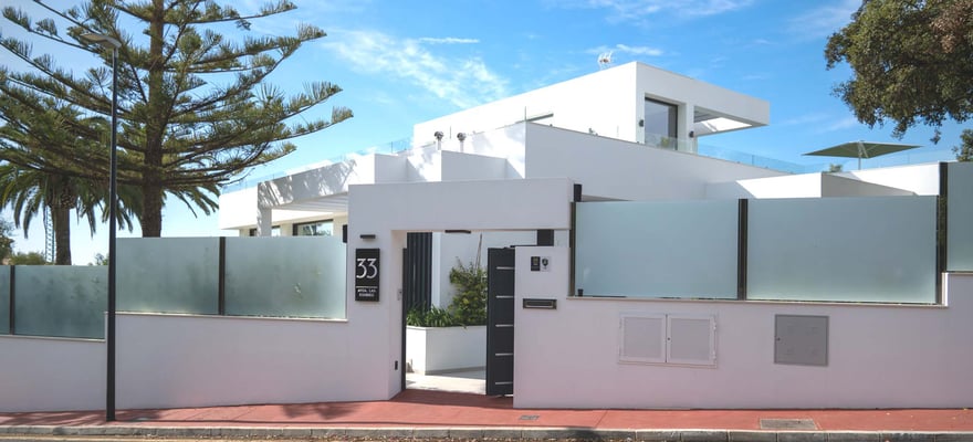 Fachada desde la calle