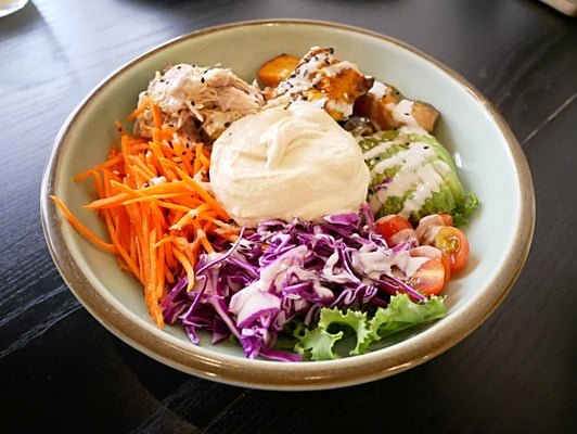 Chicken protein bowl at Kitchen by Food Rebel