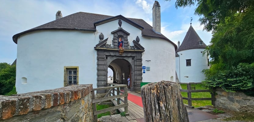 Schloßspiele Kobersdorf "Der Diener zweier Herren" (ORF III)