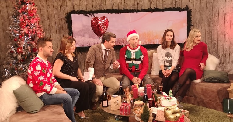 Puls4 - Weihnachten mit Café Puls 