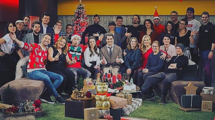 Puls4 - Weihnachten mit Café Puls