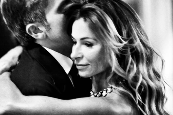 Realizzo servizi fotografici e video per feste e compleanni, diciottesimo, cerimonie, anniversari, convention aziendali, discoteche a Cagliari e Sardegna.