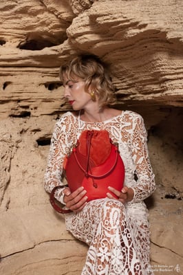 AngelaBarbieridesign fotografia per la moda italia sardegna cinema fashion videomaker abbigliamento  borse a tracolla fotografo cagliari  stilista modella 