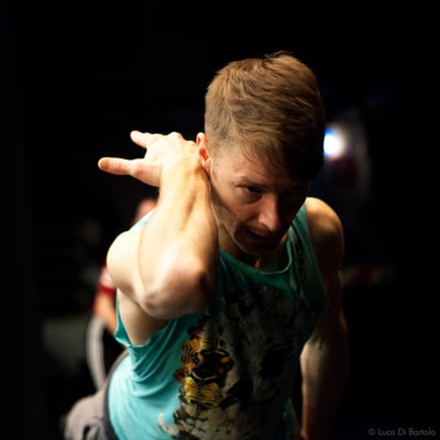 Luca Di Bartolo, architetto fotografo, videomaker Servizi fotografici e video per  architettura, fotografia industriale aziendale, commerciale e immobiliare a Cagliari e in Sardegna. Servizio fotografico e video per  matrimonio e cerimonie, moda e fashion