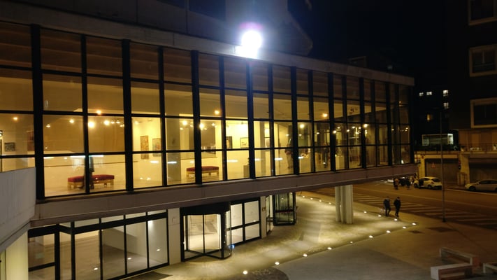 Luca Di Bartolo, architetto fotografo, videomaker Servizi fotografici e video per  architettura, fotografia industriale aziendale, commerciale e immobiliare a Cagliari e in Sardegna. Servizio fotografico e video per  matrimonio e cerimonie, moda e fashion