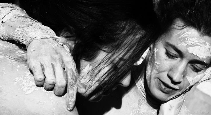 Luca Di Bartolo, architetto fotografo, videomaker Servizi fotografici e video per  architettura, fotografia industriale aziendale, commerciale e immobiliare a Cagliari e in Sardegna. Servizio fotografico e video per  matrimonio e cerimonie, moda e fashion