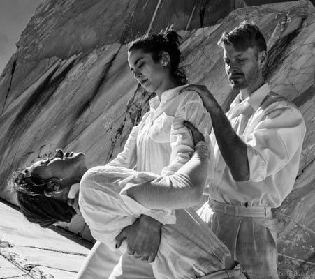 Luca Di Bartolo, architetto fotografo, videomaker Servizi fotografici e video per  architettura, fotografia industriale aziendale, commerciale e immobiliare a Cagliari e in Sardegna. Servizio fotografico e video per  matrimonio e cerimonie, moda e fashion