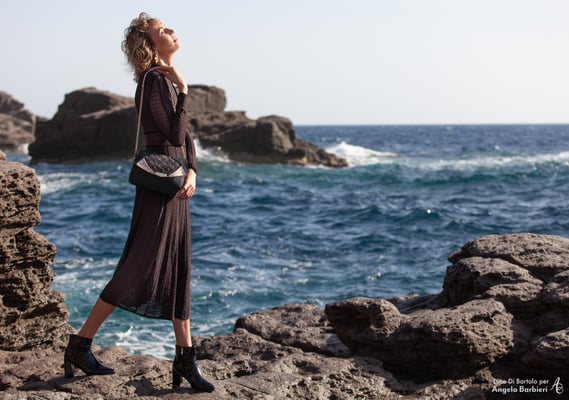 AngelaBarbieriDesign fotografia per la moda italia sardegna cinema fashion videomaker abbigliamento  borse a tracolla fotografo cagliari  stilista modella Shooting - Pubblicità - Editoriali per brands magazines aziende