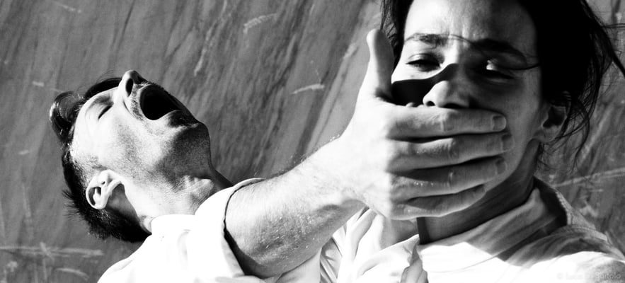 Luca Di Bartolo, architetto fotografo, videomaker Servizi fotografici e video per  architettura, fotografia industriale aziendale, commerciale e immobiliare a Cagliari e in Sardegna. Servizio fotografico e video per  matrimonio e cerimonie, moda e fashion