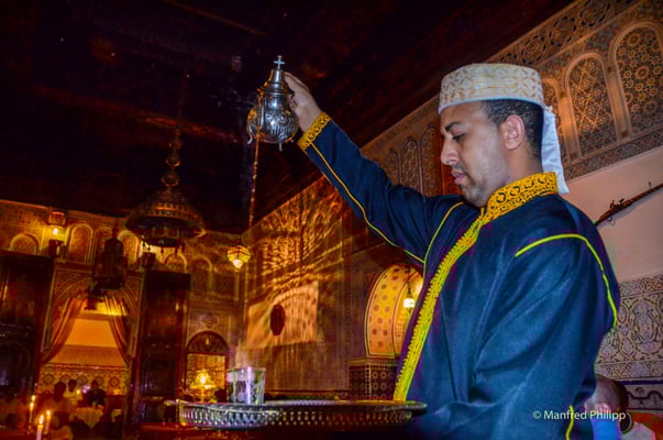 Teezeremonie in Marrakesch, Marokko